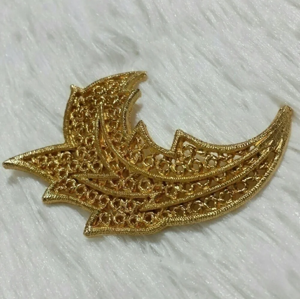 Vintage Christian Dior Blown Leaf Brooch